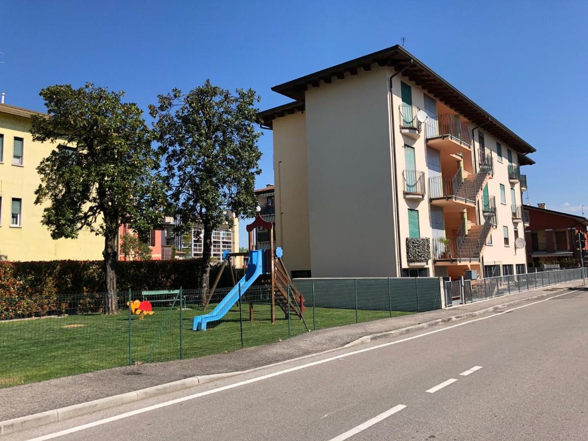 Appartamento Bianco - Peschiera Del Garda Kültér fotó